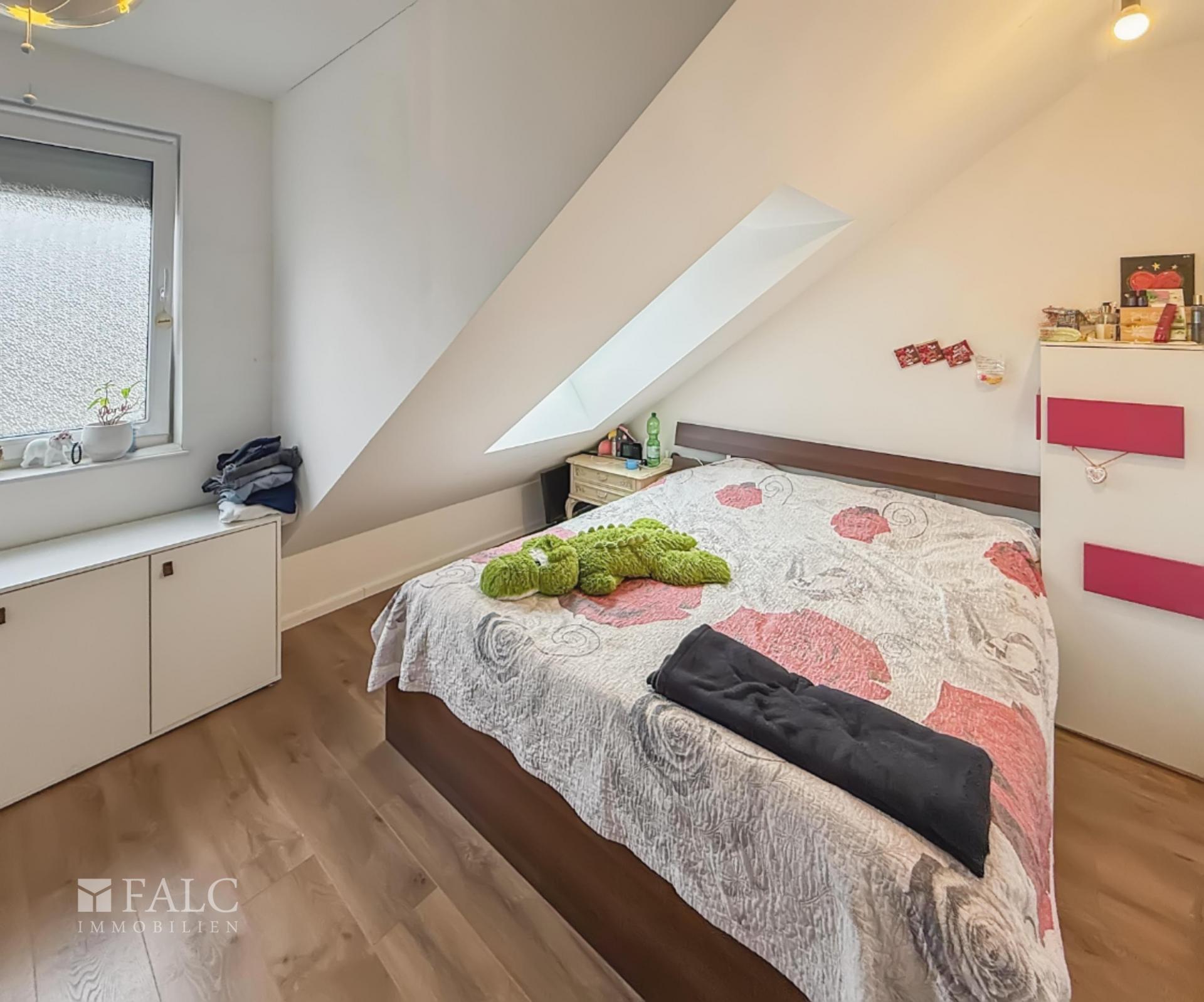 Schlafzimmer DG